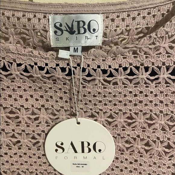 New Sabo Skirt Set - size medium - never worn! - Picture 14 of 16